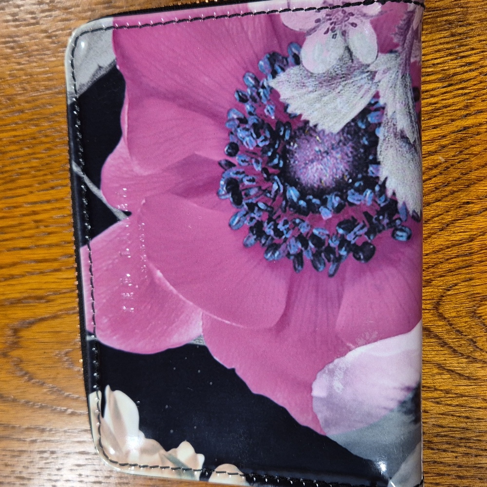 TED BAKER Floral Women's Coin Wallet